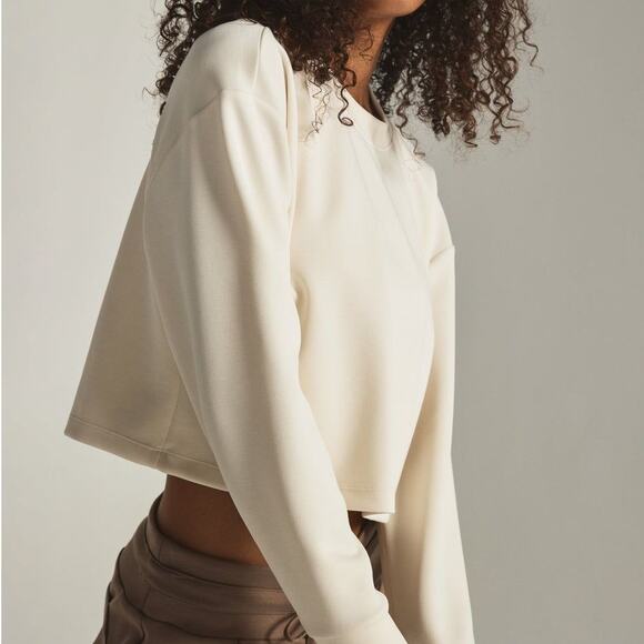 7 Diamonds REV Crop Crewneck Sweatshirt Medium Cream Modal Blend - Picture 1 of 12